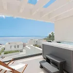 Villa Rosemary East - Heated Infinity Swimming Pool - Jacuzzi - Kids Playroom - Sea View