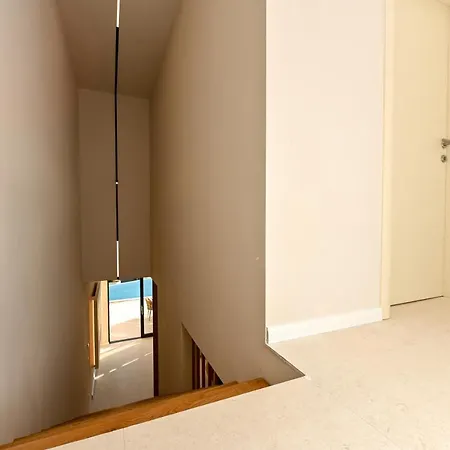 빌라 Rosemary East - Heated Infinity Swimming Pool - Jacuzzi - Kids Playroom - Sea View *