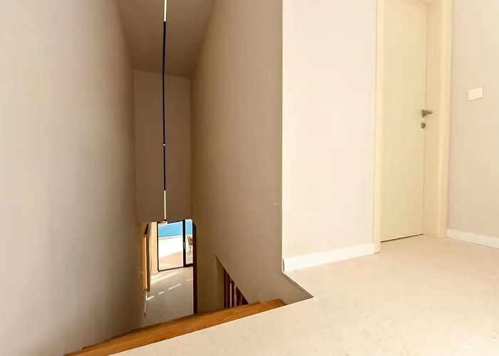 וילה Rosemary East - Heated Infinity Swimming Pool - Jacuzzi - Kids Playroom - Sea View *