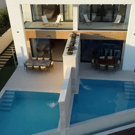 ヴィラ Rosemary East - Heated Infinity Swimming Pool - Jacuzzi - Kids Playroom - Sea View *