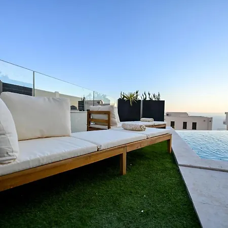 ヴィラ Rosemary East - Heated Infinity Swimming Pool - Jacuzzi - Kids Playroom - Sea View