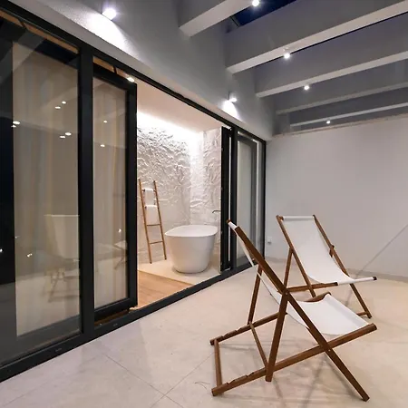 Rosemary East - Heated Infinity Swimming Pool - Jacuzzi - Kids Playroom - Sea View ヴィラ マカルスカ